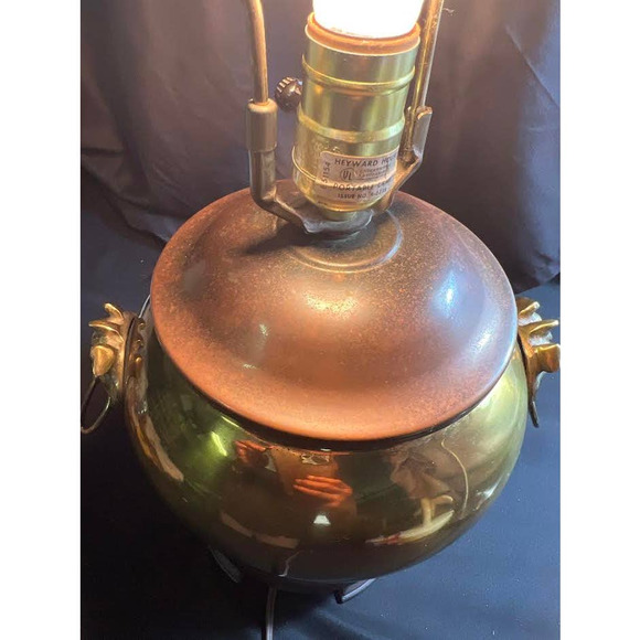 1980 Vintage Foo Dog Style Brass Table Lamp - Picture 3 of 9